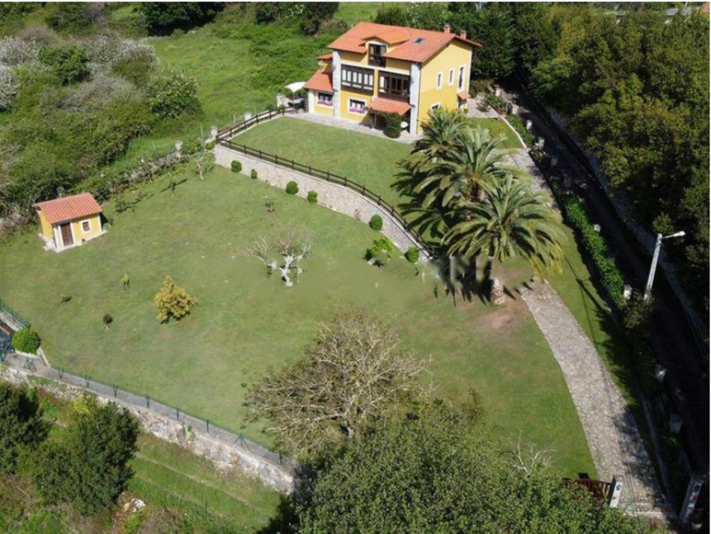 El Corral Del Acebo Guest House Nueva De Llanes Exterior photo